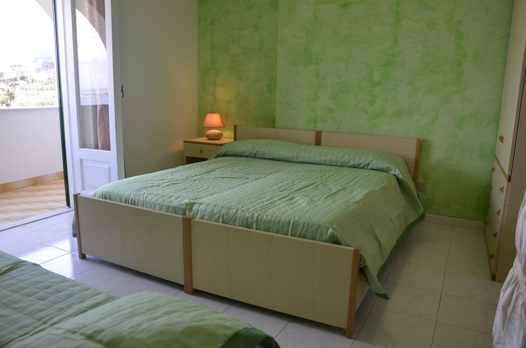Hotel U Campagnuolo à Ischia Chambre photo